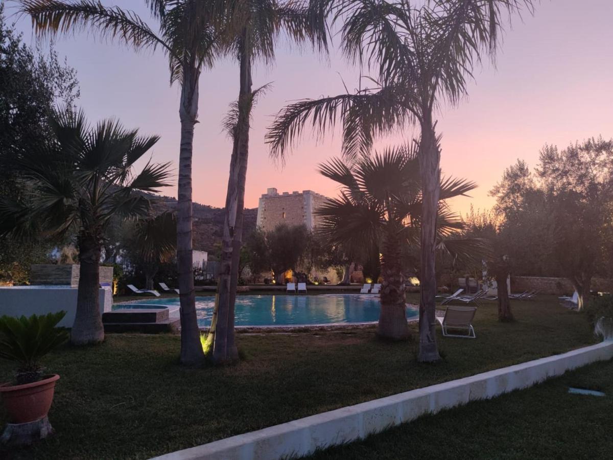 Hotel Torre Santamaria Resort マッティナータ エクステリア 写真