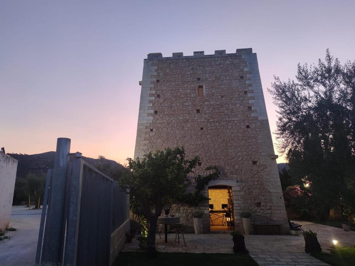Hotel Torre Santamaria Resort マッティナータ エクステリア 写真